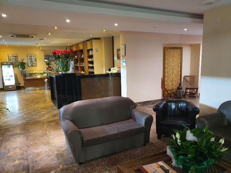 Hotel Ristorante La Campagnola Cassino Eksteriør bilde