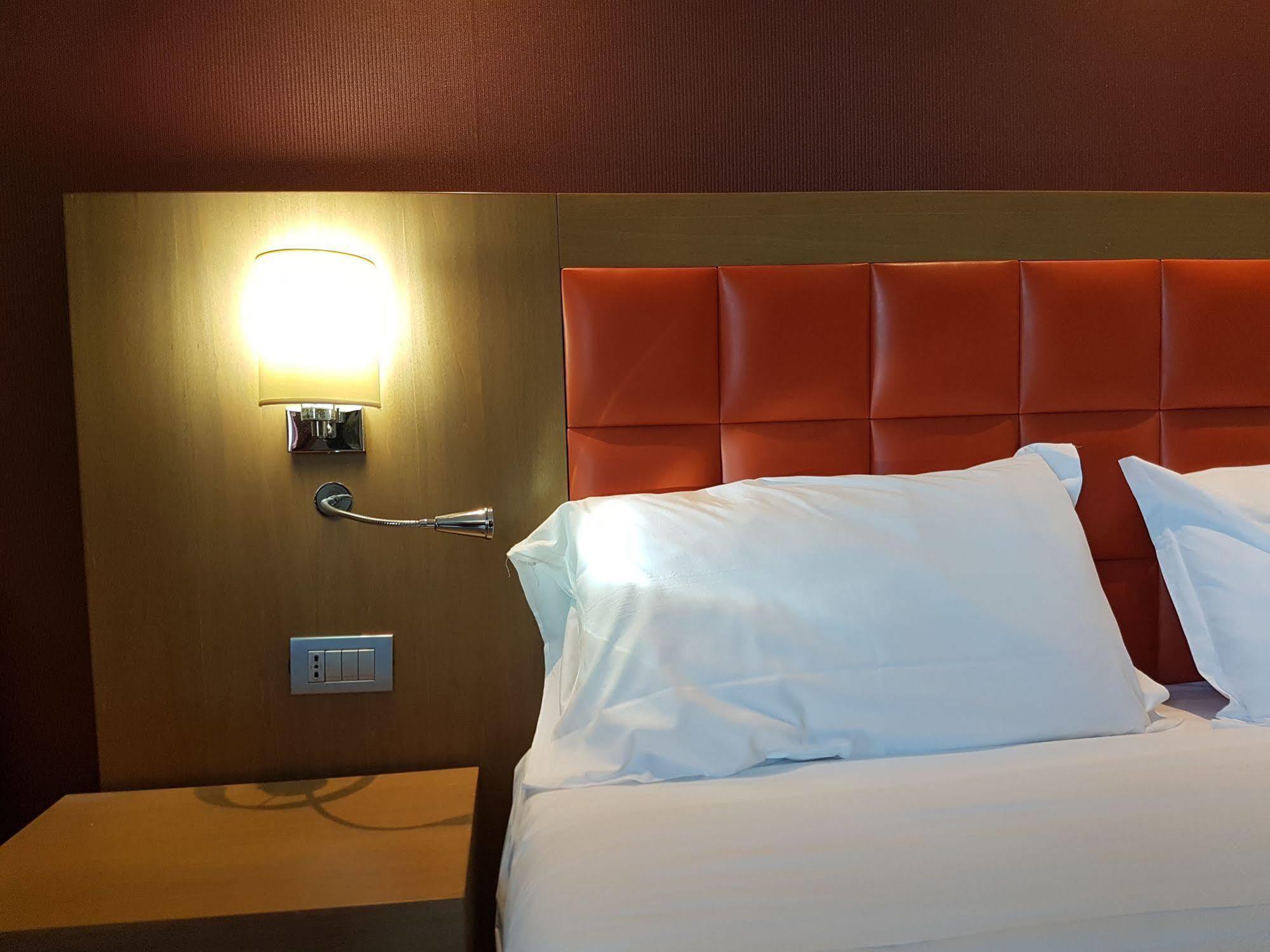 Hotel Ristorante La Campagnola Cassino Eksteriør bilde